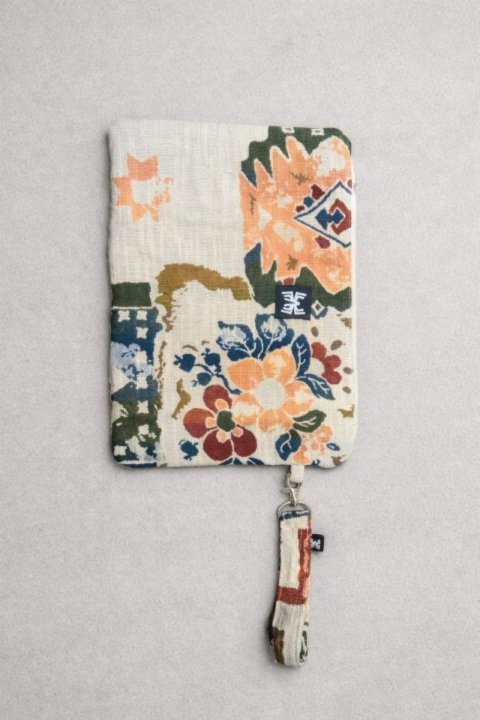 Pochette Trasformabile Upcycled – Linea Heritage Tapestry