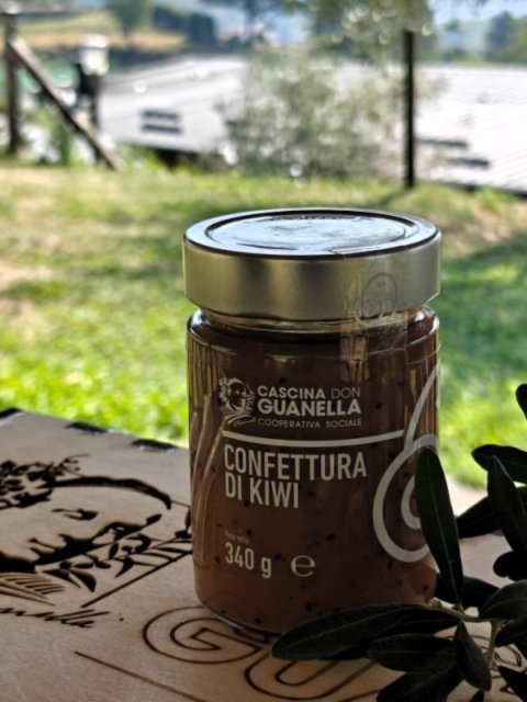 Confettura di kiwi