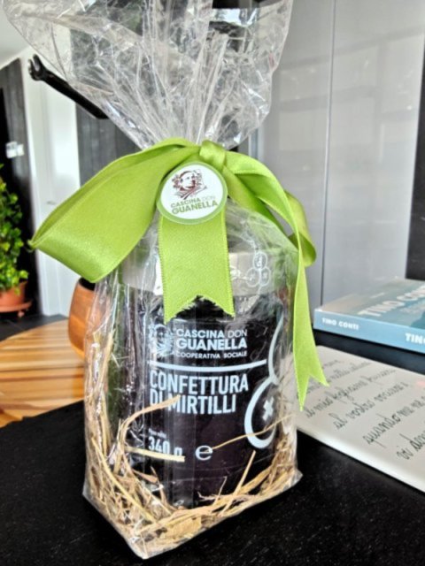 Confettura di mirtilli