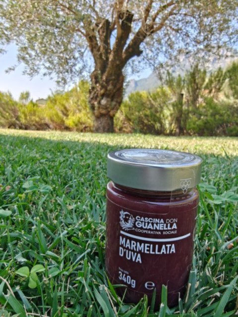 Marmella d'uva scura